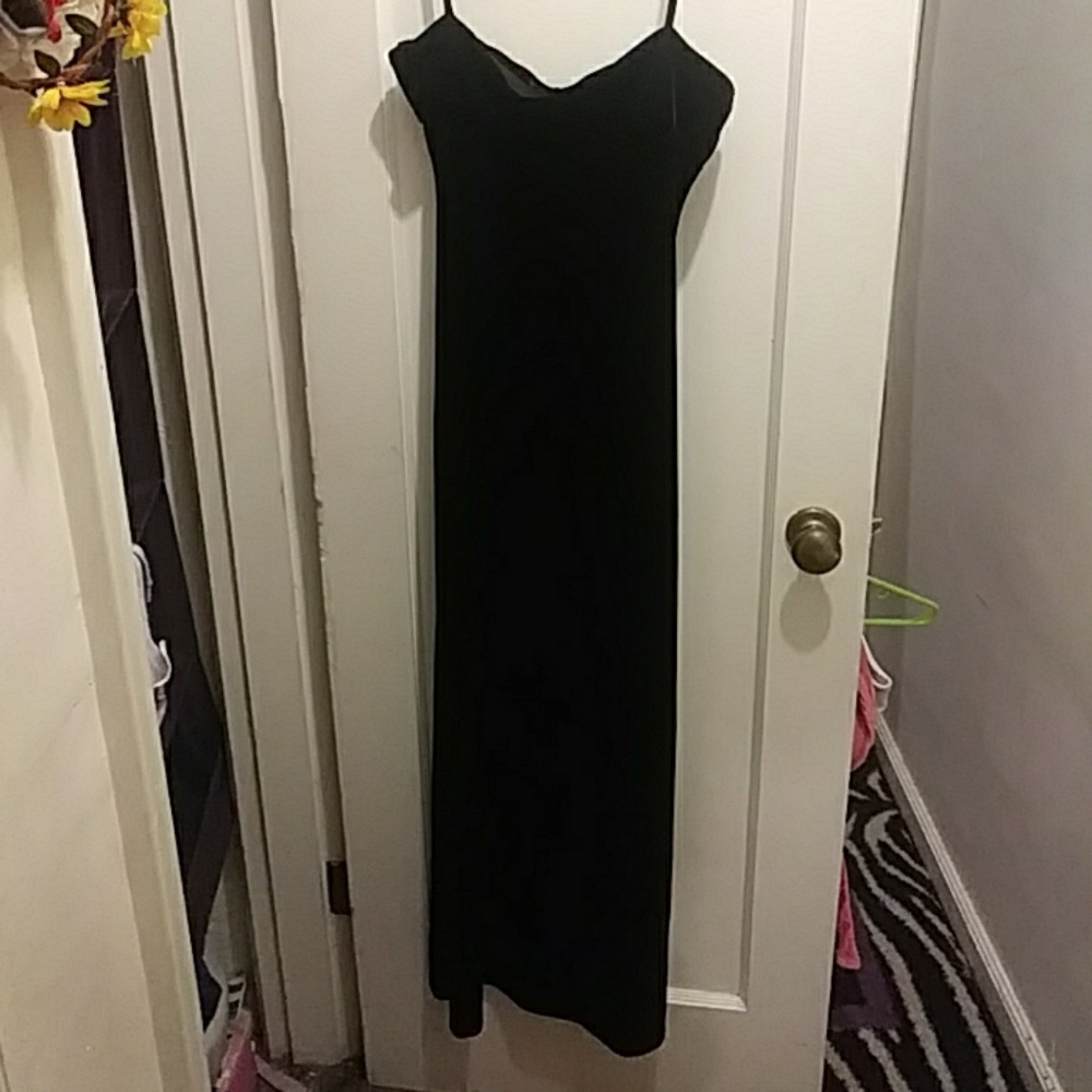 Black spaghetti strap super soft black dress